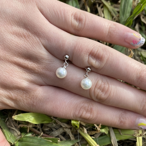 Aros en Plata 925 con perlas colgantes