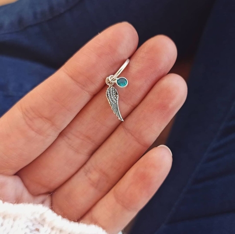 Argollita con dije FREEDOM turquesa